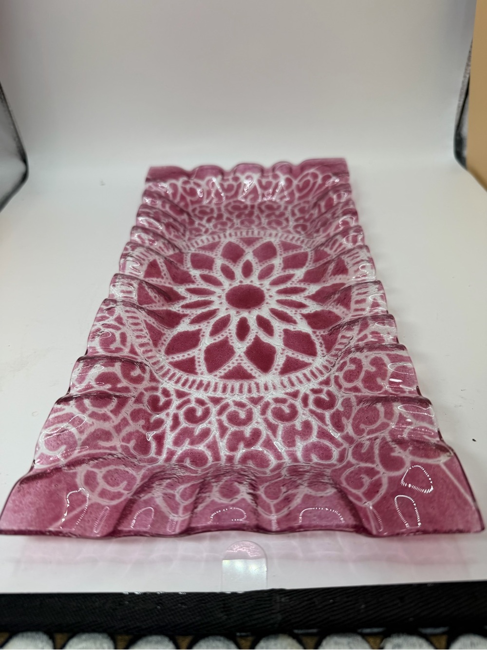 Sydenstricker Fused Art Glass Plate, Magenta Pink Floral Mandala. Signed.
